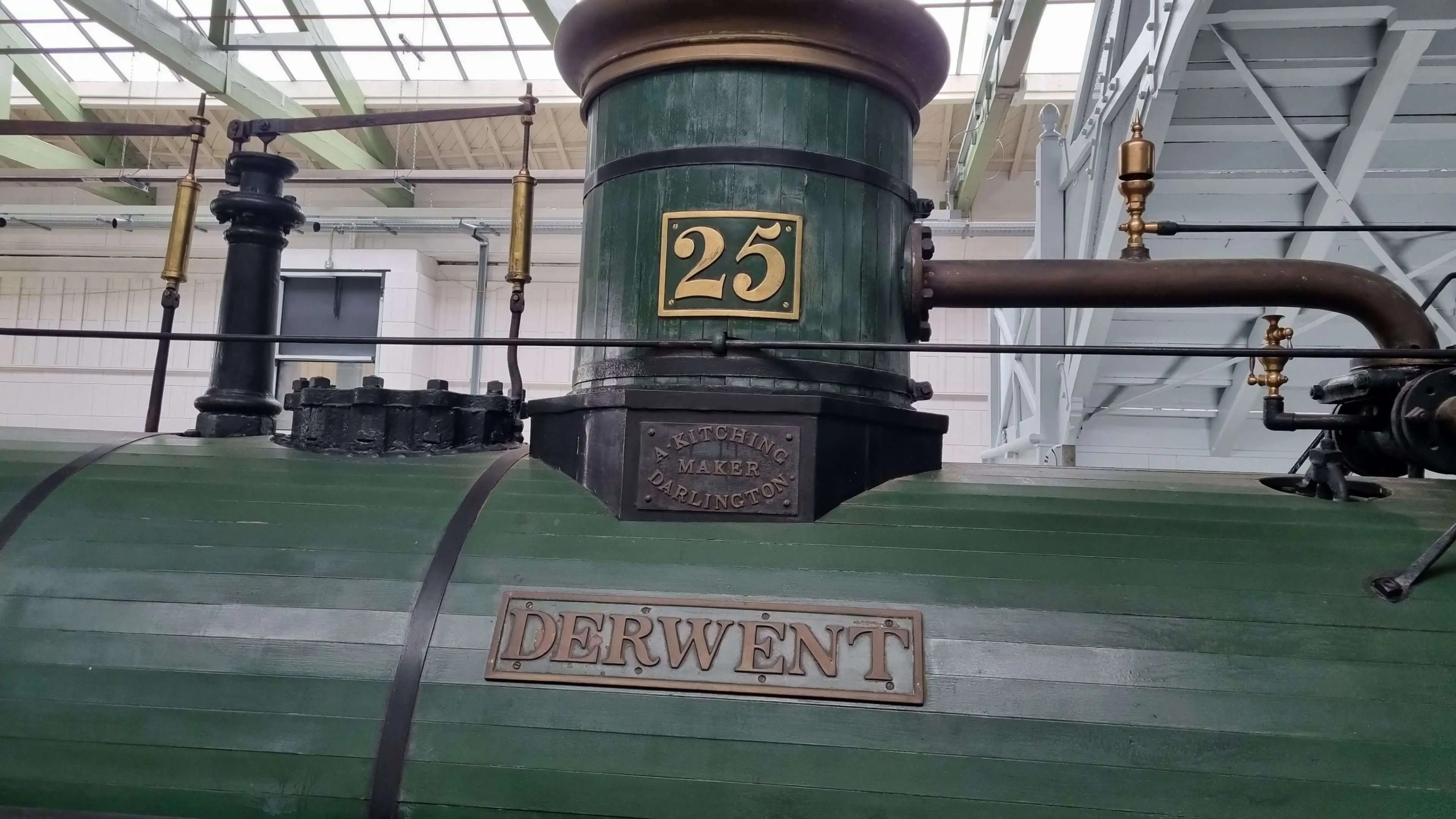 Image of the locomotive Derwent's number and name plate