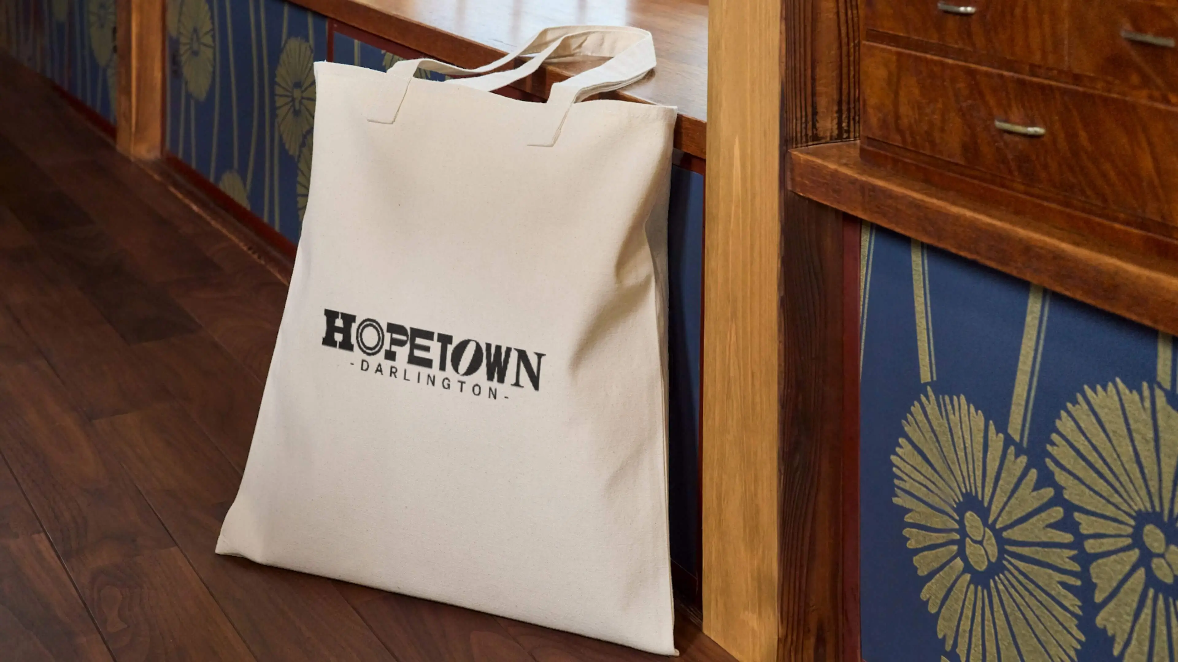 Tote bag with Hopetown Darlington logo